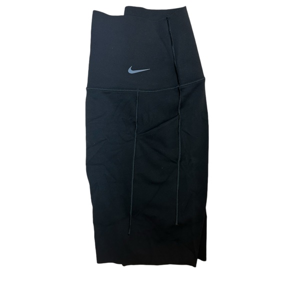 Nike biker shorts 8in seam - Picture 8 of 9